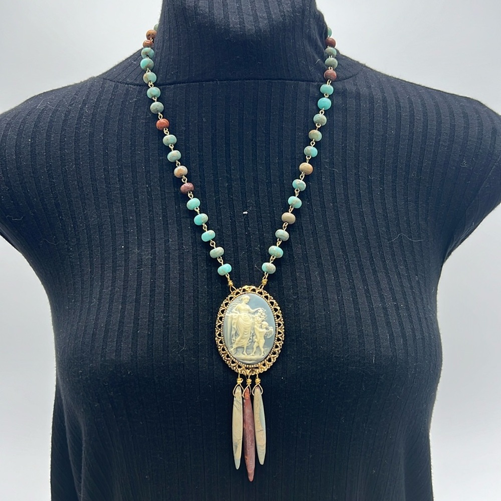 Vintage-Inspired Turquoise and Earth Tone Beaded Pendant Necklace